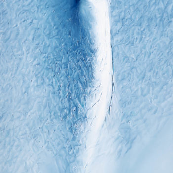 Zaria Forman, Hutchinson Glacier, 68° 7'22.30